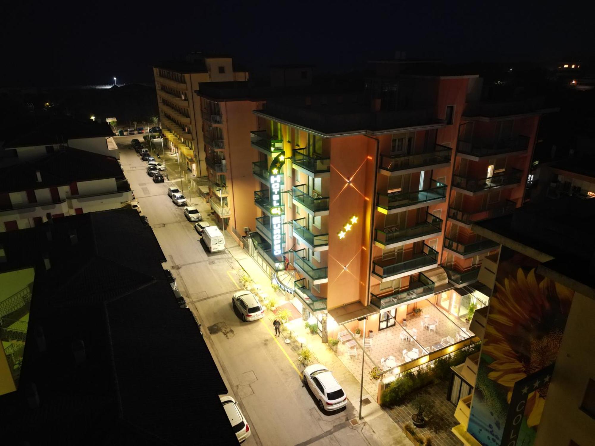 Hotel Europeo Сотомарина Екстериор снимка