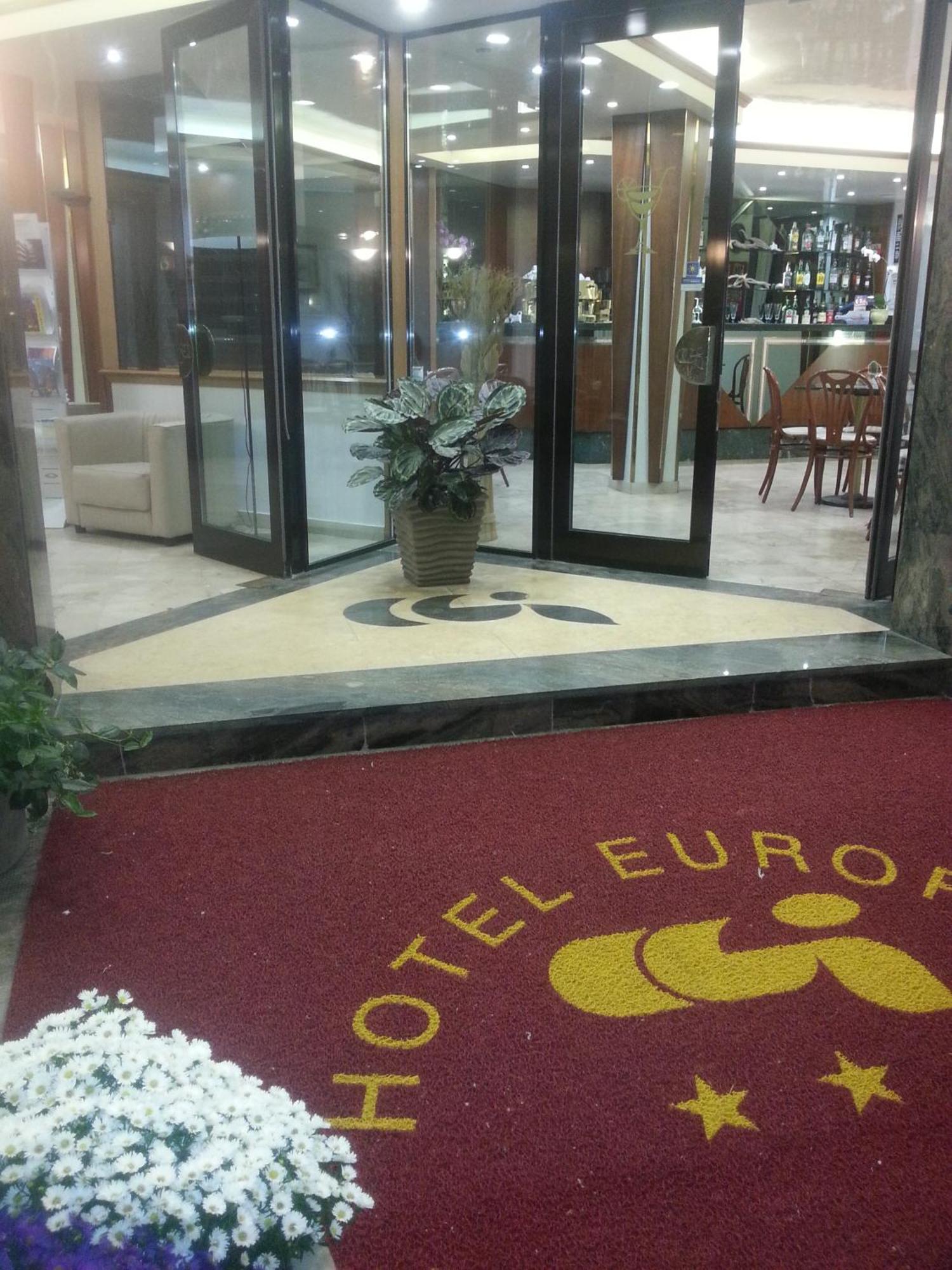 Hotel Europeo Сотомарина Екстериор снимка